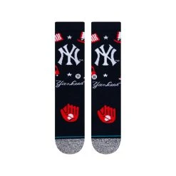 Hit After Hit Stance – NEW YORK YANKEES LANDMARK CREW SOCKS