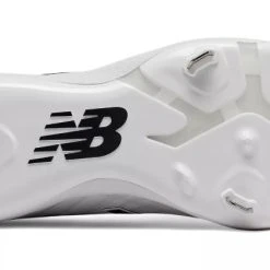 Hit After Hit New Balance 4040v5 Metal Spikes – White/Black (L4040TW5) -Footwear Shop products l4040tw5 4